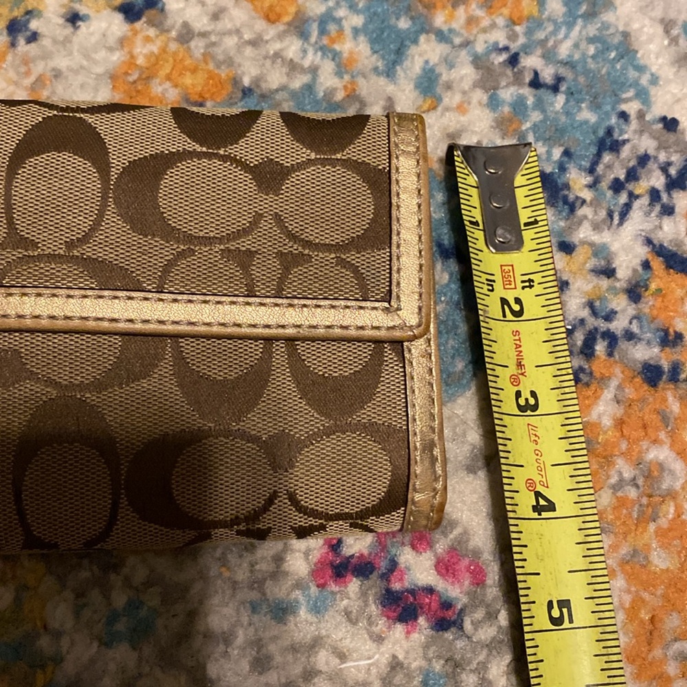 Coach Signature Turnlock Slim Envelope Wallet - Picture 9 of 9
